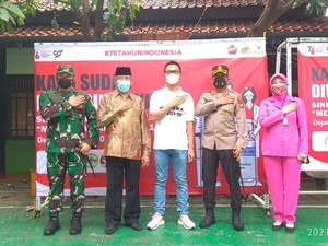 1.200 Siswa-Pengajar Yayasan di Depok Terima Vaksin COVID-19 Dosis Pertama