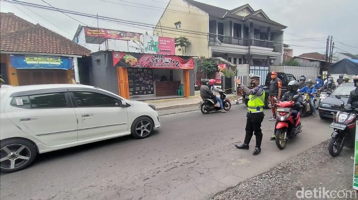 Warga keluhkan pelebaran jalan di Tasikmalaya