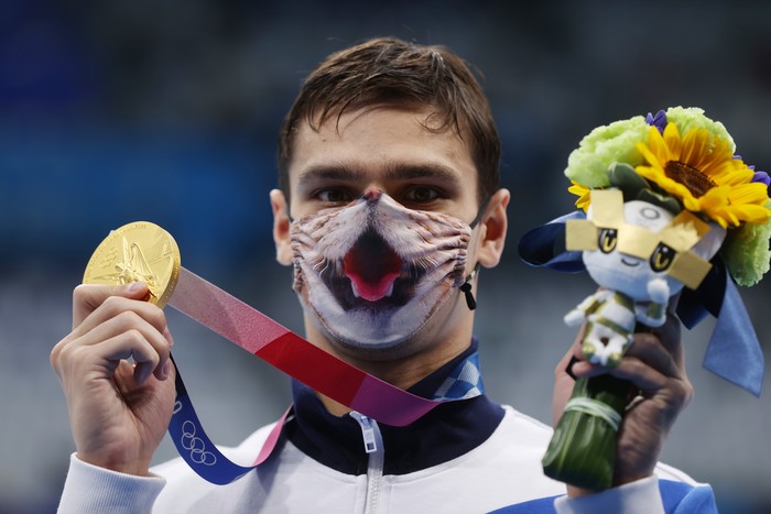 TOKYO, JAPAN - JULY 26: Evgeny Rylov of Team Russia is seen before the Men's 100m Backstroke Semifinal on day three of the Tokyo 2020 Olympic Games at Tokyo Aquatics Centre on July 26, 2021 in Tokyo, Japan. (Photo by Tom Pennington/Getty Images)