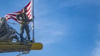 KRI Bima Suci perhatian, akan diadakan latihan Parade Roll Taruna, peran parade roll peran...parade roll...  