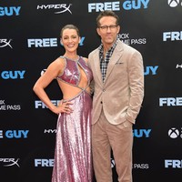 Lama tak muncul di hadapan publik dalam sebuah acara formal, Blake Lively dan Ryan Reynolds menghadiri pemutaran perdana film Free Guy di New York City baru-baru ini. (Foto: AP/Evan Agostini)