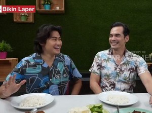 Bikin Laper! Atalarik Syah Lahap Empal Goreng dengan Siraman Sambel Pecak