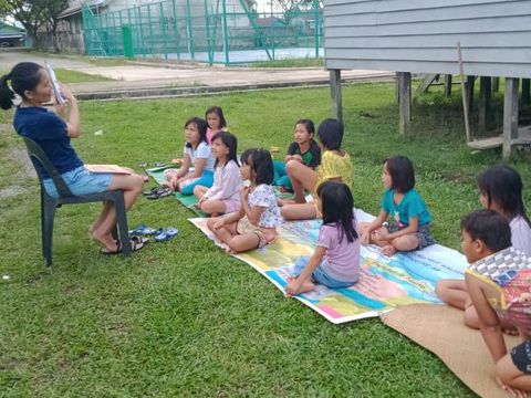 Kisah Pemuda Malinau Berjuang Bangun Literasi Anak di Perbatasan RI