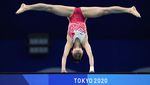 Loncatan Indah Atlet 14 Tahun Ini Sukses Raih Emas Olimpiade