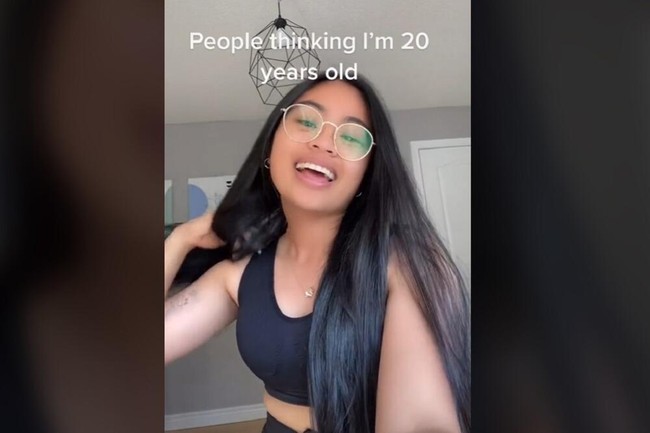 Orang berpikir bahwa aku berusia 20-an, tulis Jane di videonya. Foto: dok. TikTok