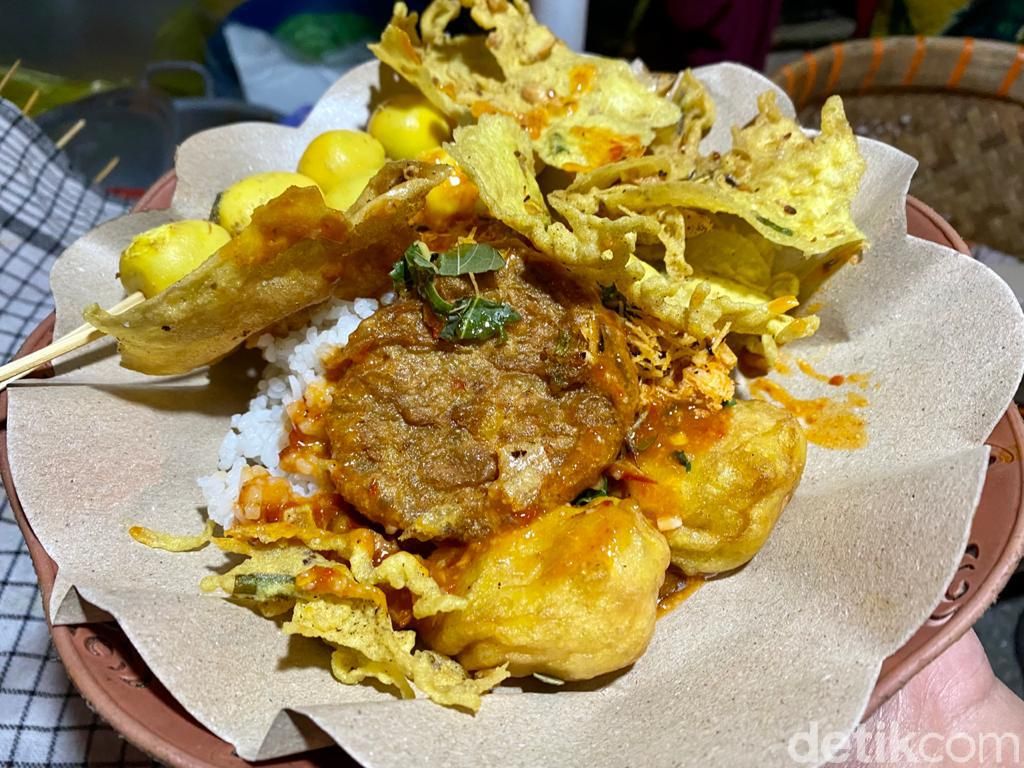 Nasi Boran Mbak Sri: Sedep Miroso! Nasi Lauk Ikan Sili Bumbu Pedas