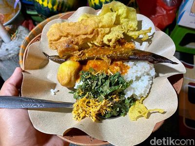 Sedep Murah! Jajan Nasi Boran khas Lamongan di Warung Mbak Sri