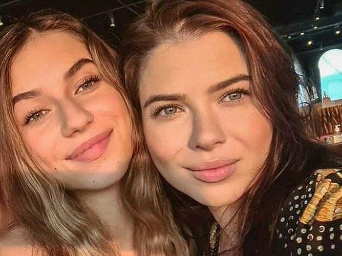Nina Rios dan ibunya Fernanda Nina Rios dan ibunya Fernanda