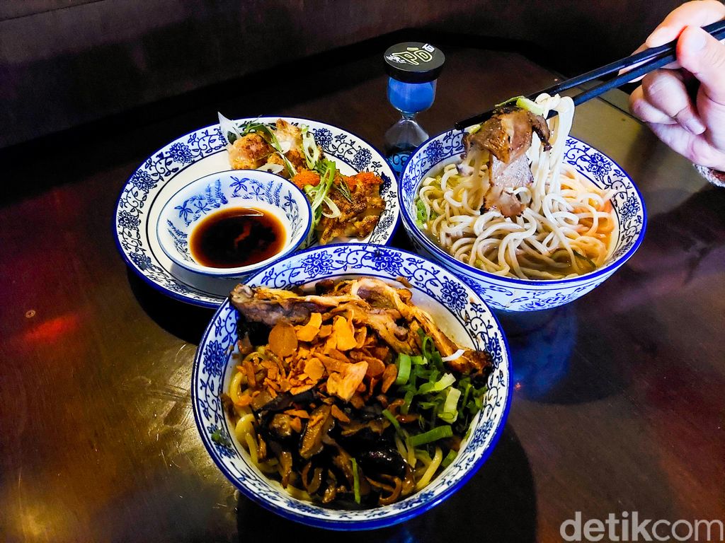 Pò Noodle Bar: Restoran Mie Chinese Bergaya Kontemporer