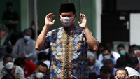 Masjid Al Falah di kawasan Bendungan Hilir (Benhil), Jakarta Pusat, tetap menggelar salat Jumat di masa Pemberlakuan Pembatasan Kegiatan Masyarakat (PPKM) Level 4 di DKI Jakarta.