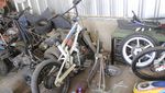 Tak Lulus SMK, Pria Bandung Ini Sukses Kembangkan Bengkel Motor Listrik
