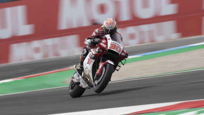 ASSEN, NETHERLANDS - JUNE 26:  Takaaki Nakagami of Japan and LCR Honda Idemitsu heads down a straight during the MotoGP of Netherlands - Qualifying at TT Circuit Assen on June 26, 2021 in Assen, Netherlands. (Photo by Mirco Lazzari gp/Getty Images)