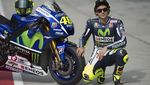 Valentino Rossi Gantung Helm Usai 26 Tahun Balap Motor