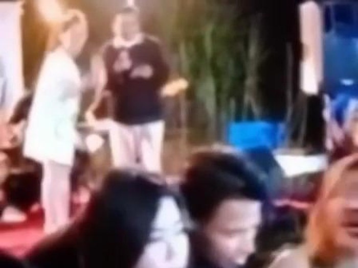 Viral Video Dangdutan Diduga Kades di Malang Langgar Prokes