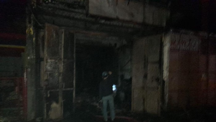 Bengkel sekaligus rumah di Cibodas, Tangerang kebakaran dan mengakibatkan 3 orang tewas (Dok.Polres Metro Tangerang Kota)
