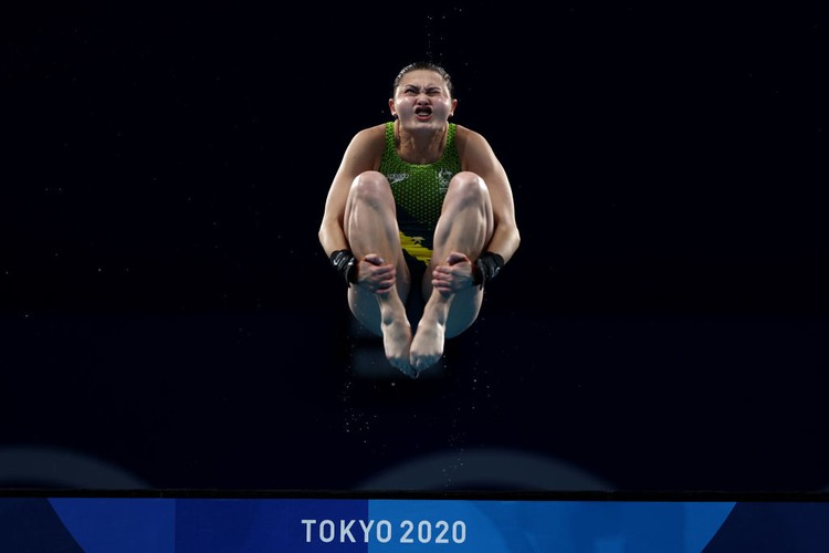 TOKYO, JAPAN - AUGUST 05: Melissa Wu of Team Australia
 competes in the Womens 10m Platform Final on day thirteen of the Tokyo 2020 Olympic Games at Tokyo Aquatics Centre on August 05, 2021 in Tokyo, Japan. (Photo by Clive Rose/Getty Images)