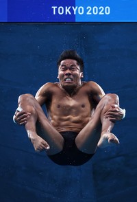 TOKYO, JAPAN - AUGUST 07: Jordan Windle of Team United States competes in the Mens 10m Platform Final on day fifteen of the Tokyo 2020 Olympic Games at Tokyo Aquatics Centre on August 07, 2021 in Tokyo, Japan. (Photo by Al Bello/Getty Images)