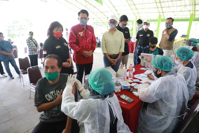 Gaspol! 1.000 Pelaku Usaha Wisata Sleman Divaksin