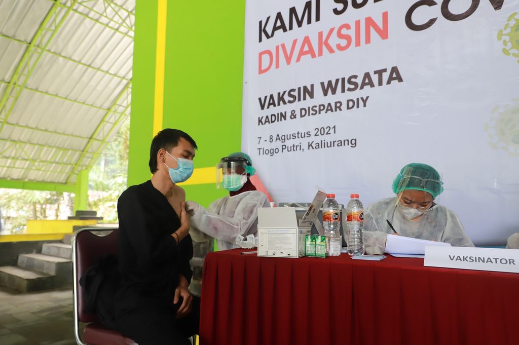 Gaspol! 1.000 Pelaku Usaha Wisata Sleman Divaksin