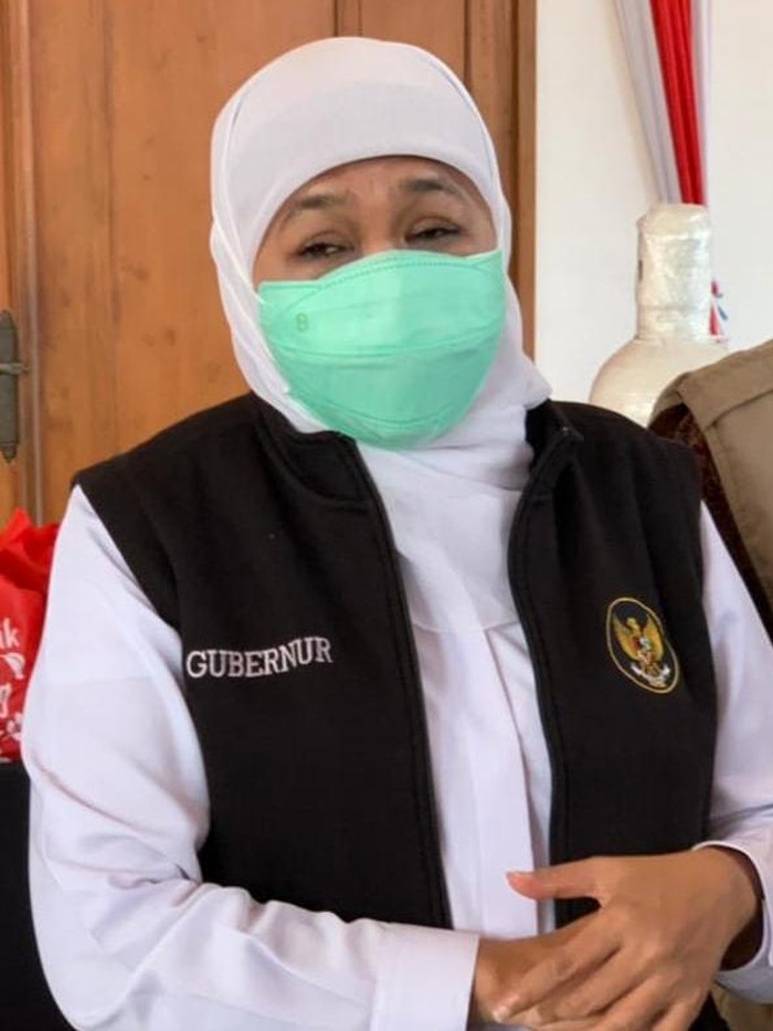 Gubernur Khofifah Indar Parawansa