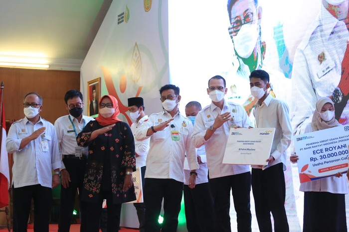 Jokowi: Petani Indonesia Harus Kompetitif dalam Keterampilan Teknis