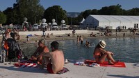Lalu ada Danau Jenewa. Destinasi wisata Swiss satu ini juga termasuk salah satu danau terbesar di Eropa. Sean Gallup/Getty Images