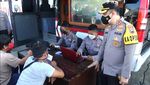 Penumpang KMP Kalibodri Disuntik Vaksin COVID-19