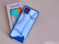Unboxing Galaxy M32, HP Samsung Harga Rp 3 Jutaan Baterainya Besar