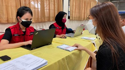 Jemput Bola Vaksinasi Warga di Jakarta
