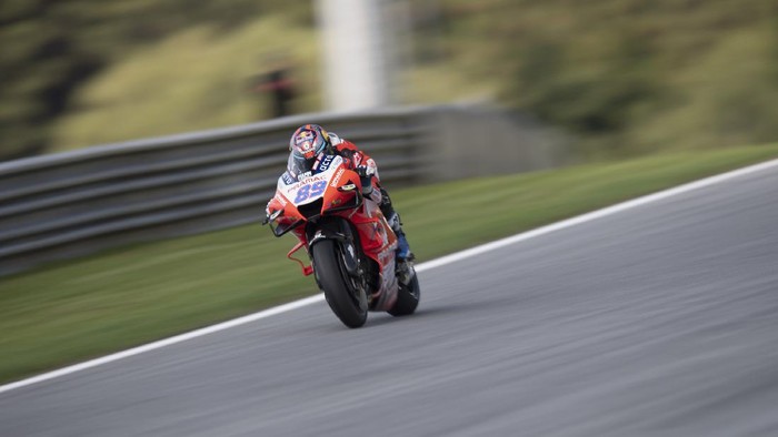 SPIELBERG, AUSTRIA - AUGUST 07: Jorge Martin of Spain and Pramac Racing heads down a straight during the MotoGP of Styria - Qualifying at Red Bull Ring on August 07, 2021 in Spielberg, Austria. (Photo by Mirco Lazzari gp/Getty Images)