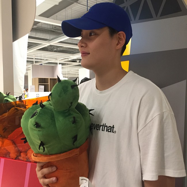 Respon terhadap Kim Hee Jin tampaknya berbeda dengan An San yang baru-baru dikritik karena berambut pendek. Pemanah yang mendapatkan medali emas tersebut mendapat ujaran kebencian karena dianggap feminis oleh sejumlah pria. Foto: Instagram