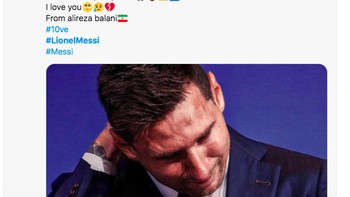 “Saya tidak pernah membayankan ini terjadi. Kami tahu kamu tak ingin pergi tapi percayalah, kemanapun kamu pergi, aku akan selalu mencintaimu,” tulis netizen ini. Foto: Twitter