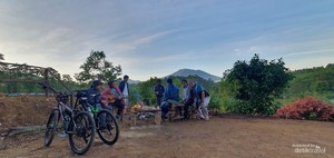 Menikmati Oemah Kayu Embun yang Cantik di Bukit Barisan Jambi
