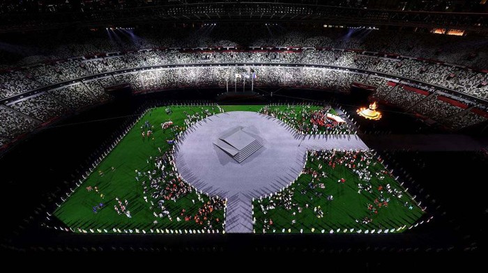 Meriahnya Penutupan Olimpiade Tokyo 2020 Upacara penutupan Olimpiade Tokyo 2020 berlangsung meriah di Olympic Stadium, Tokyo, Jepang, Minggu (8/8) malam WIB. Begini suasananya.