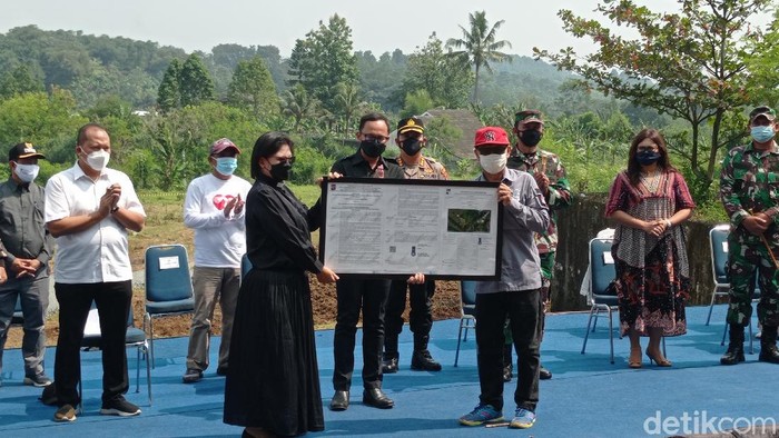 Pemkot Bogor Resmi Serahkan IMB GKI Yasmin.