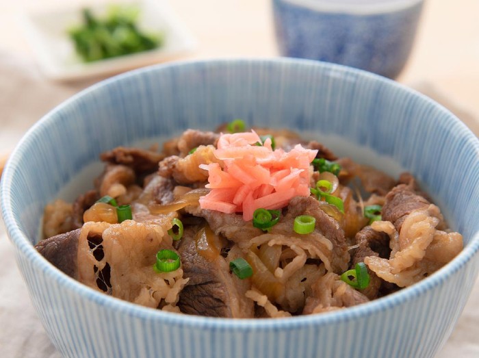 Resep Beef Bowl ala Yoshinoya Resep Beef Bowl ala Yoshinoya