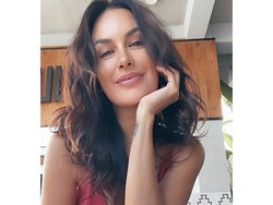 Berpenampilan Bak ABG, Tak Disangka 7 Seleb Cantik Ini Berusia Setengah Abad