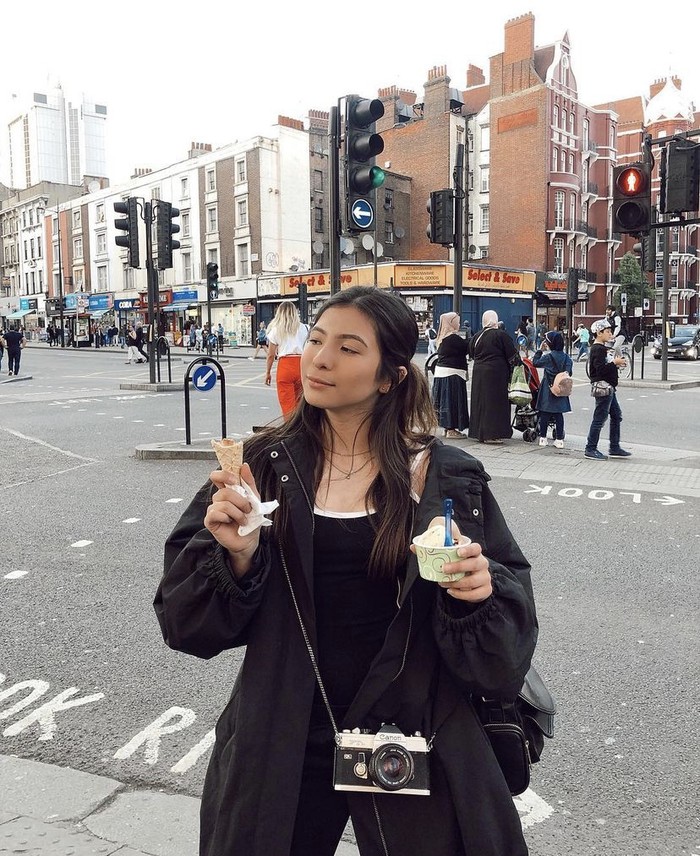 Wow! Shalom Razade Putri Wulan Guritno Jago Buat Donat dan Risol