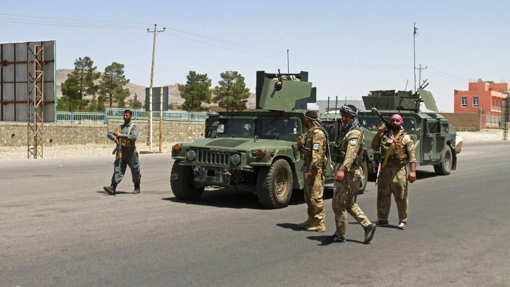 Taliban Kian Ganas, Puluhan Tentara Afghanistan Kabur ke Uzbekistan