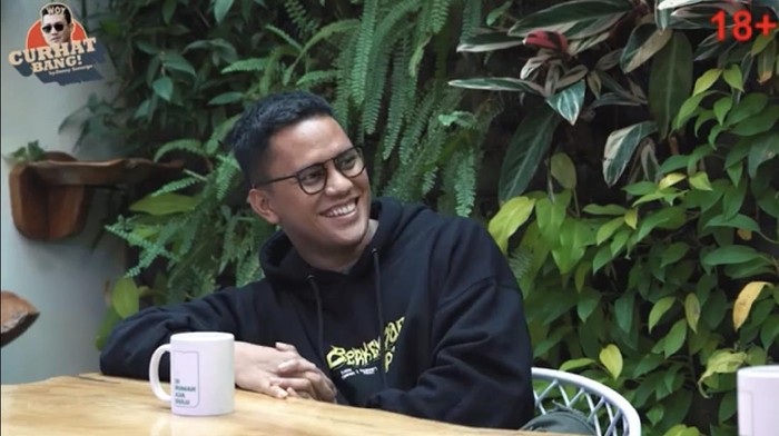 Arief Muhammad yang menanggapi heboh tren ikoy-ikoy.