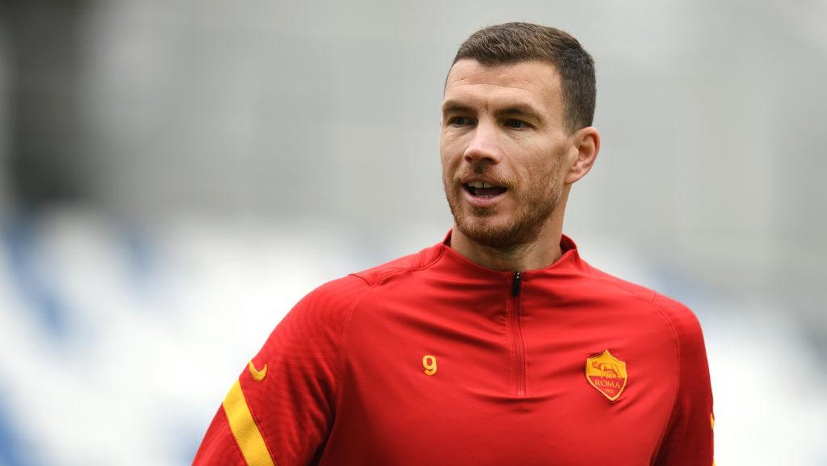 Dzeko sedang didekati Inter Milan (Foto: Getty Images/Alessandro Sabattini)