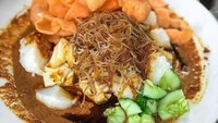 Berlokasi di Jalan Silang Monas, Jakarta Pusat, Ketoprak Warung Riduan dikenal sebagai ketoprak khas Jakarta yang gurih legit. Buka mulai pukul 07.00-22.00 seporsi ketoprak yang selalu ramai pembeli ini dibanderol seharga Rp20 ribu saja. Foto: Istimewa