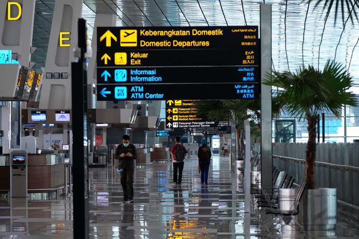 Bandara Soekarno-Hatta raih penghargaan dari dunia internasional Skytrax World Airport Awards 2021 sebagai peringkat 10 kategori Worlds Best Staff Airport 2021