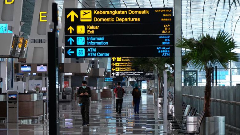 Bandara Soekarno-Hatta raih penghargaan dari dunia internasional Skytrax World Airport Awards 2021 sebagai peringkat 10 kategori Worlds Best Staff Airport 2021