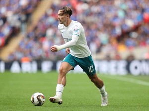 Sterling Nantikan Umpan-umpan Ciamik dari Grealish