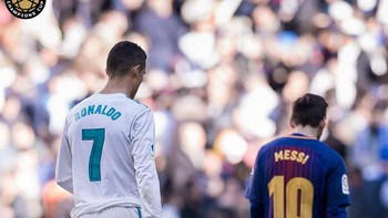 Kebetulan terakhir kali Ronaldo dan Messi mencetak gol di El Classico adalah di tanggal yang sama ketika keduanya masih ada di Liga Spanyol. Foto: Twitter