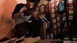 Kreatif! Pria Ini Ubah Sampah Daun Jati Jadi Lebih Komersil