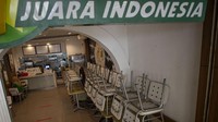 Beginilah pemandangan salah satu resto yang terimbas PPKM. Akankah hari ini menjadi hari terakhir masa pemberlakuan PPKM di Ibu Kota? Tunggu pengumuman resmi dari pemerintah soal nasib PPKM selanjutnya. ANTARA FOTO/Aditya Pradana Putra.