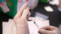 Kegiatan ini dalam upaya meningkatkan kembali produktivitas dunia usaha dengan memberikan daya tahan pekerja dari COVID-19 sekaligus mempercepat terciptanya Herd Immunity (kekebalan komunal) di Indonesia.