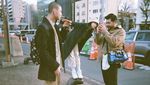 Gaya Keren Adam Rosadi, Pacar Baru Agnez Mo saat Jajan Pizza